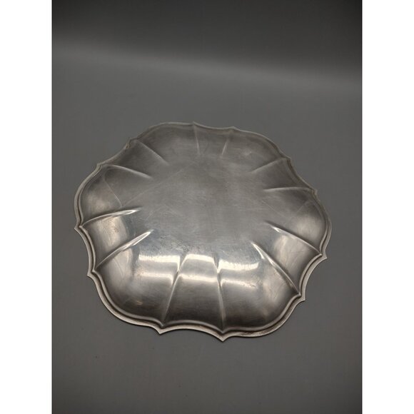 Vintage Chippendale Silver Plate Serving or Trinket Tray, Scallop Edge, 10.75" - Picture 7 of 17